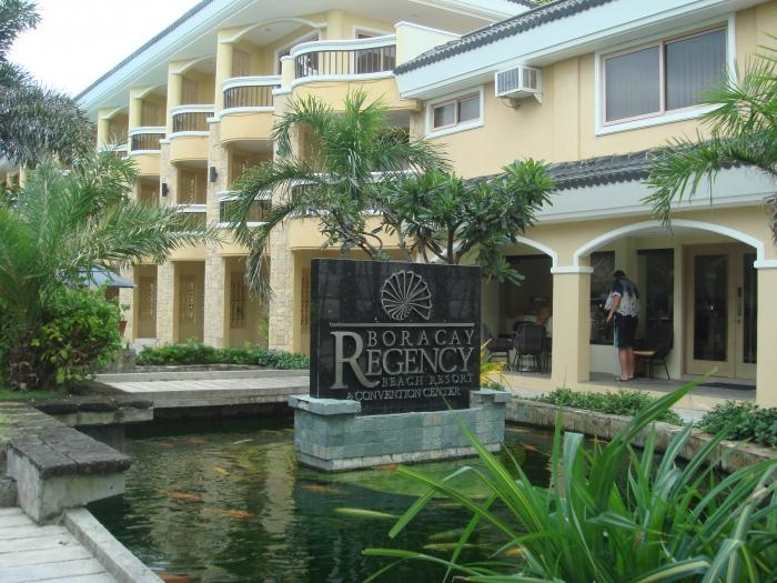 Boracay Regency Beach Resort 4*
