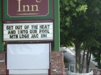 Wrens Nest Village Inn 3*