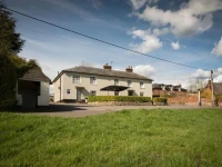 The Hawk Inn 3*