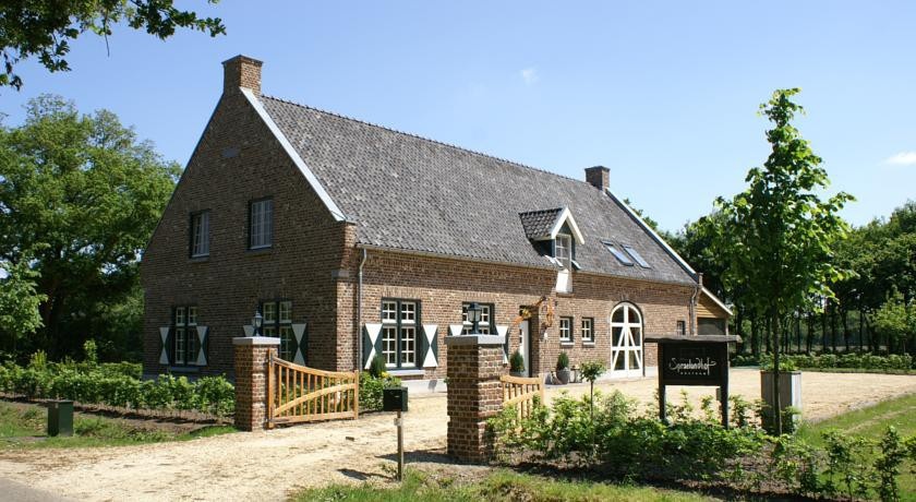 Spraelandhof 2*