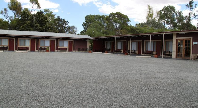 Auburn Shiraz Motel 3*