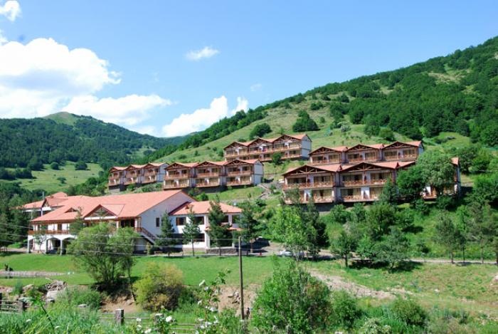 Arthurs Aghveran Resort