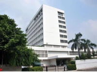 Clarks Avadh 5*