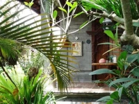 Bali Moon 
