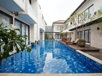 M Residence 3*
