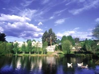 Lake House 4*