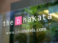 The B Hakata 3*