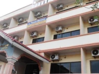 Sisavath Hotel 3*