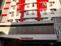Tune Hotel - Ermita 3*
