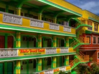 White Beach Guesthouse 