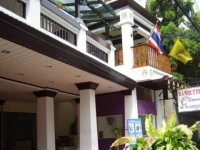 Rambuttri House 2*
