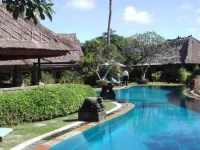 Rumah Bali Bed & Breakfast 4*