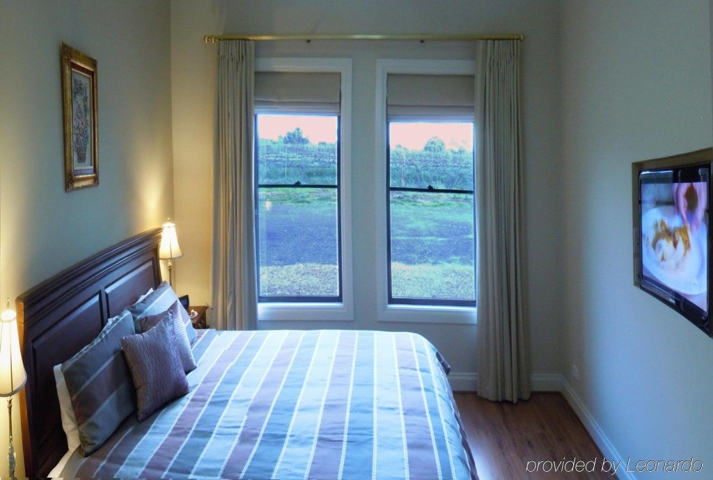 Barossa Shiraz Estate 4*