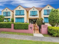Albion Manor 4*