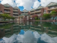 San Chelsea Beachside Apartments 3*