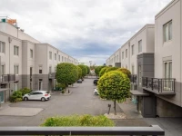 Quest Prahran 4*