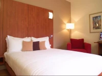 Ramada Encore Dandenong 4*