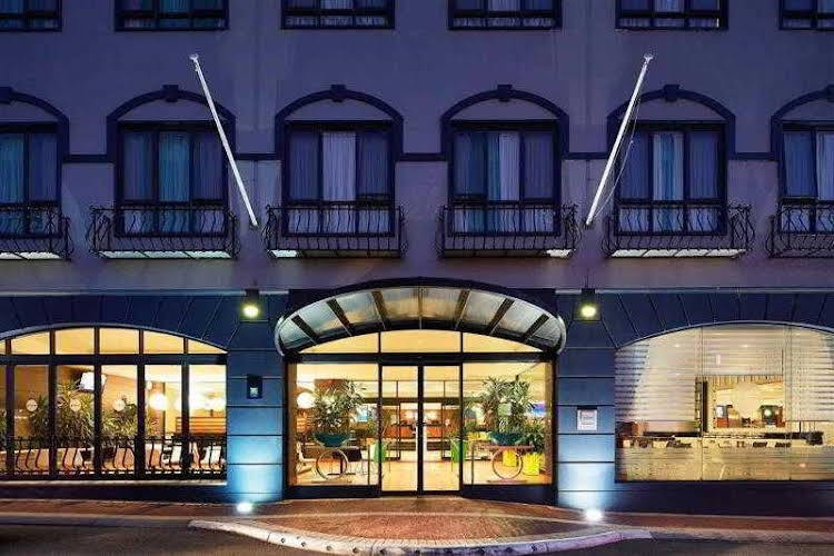 Ibis Styles Perth 3*