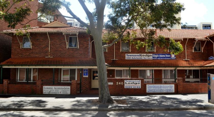 Townsend Lodge 3*