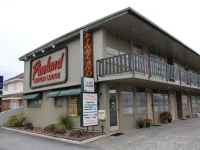 Pineland Motor Lodge 