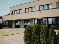 Ross Messehotel 3*