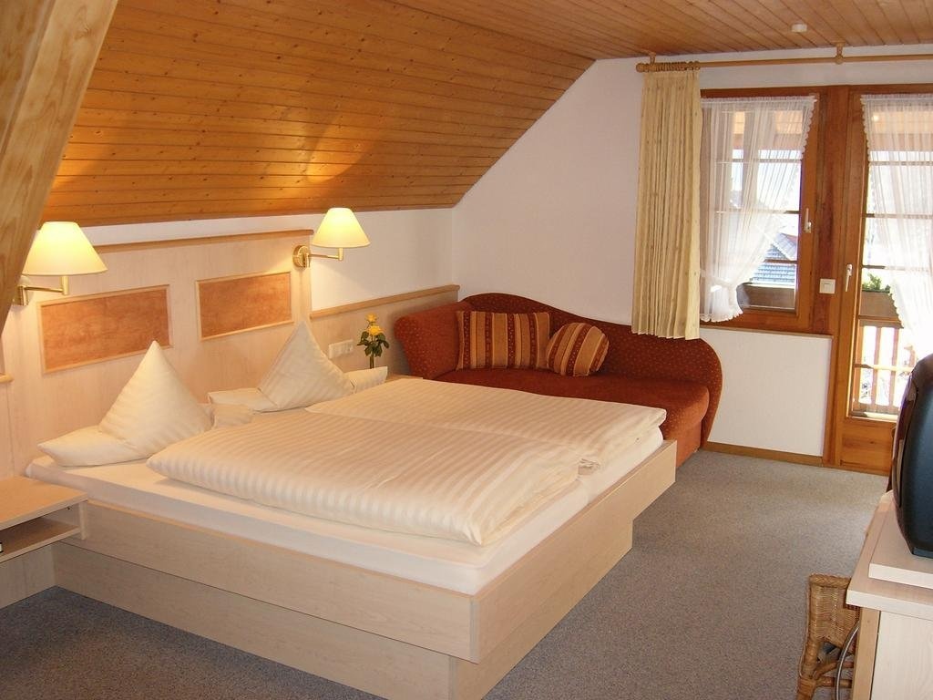 Hotel Gasthaus Hirschen 3*