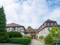 Schloss Dottingen 3*