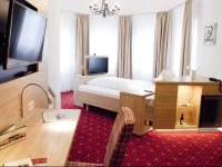Edelfinger Hof 3*