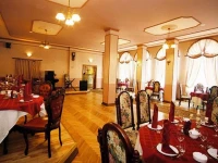 Королева Луиза отель 3*