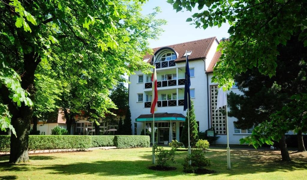 Parkhotel Kluschenberg 4*