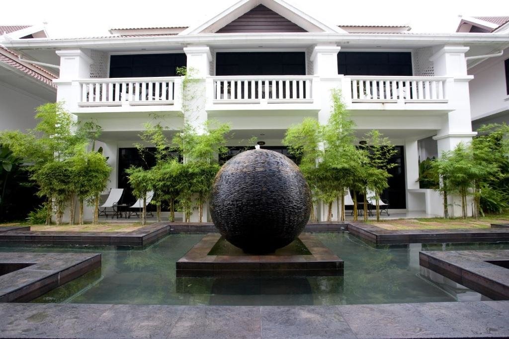 Palm Grove Resort 4*