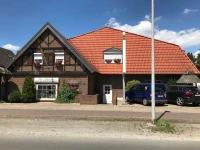 Bei Holzchen 3*
