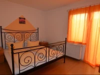 Mezzaluna 2*