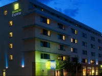 Holiday Inn Express Frankfurt Messe 3*