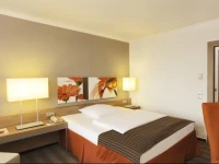 RAMADA Hotel Frankfurt Messe 4*