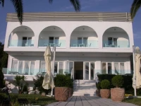 Al Mare 3*