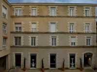 Best Western Poitiers Centre Le Grand Hotel 4*