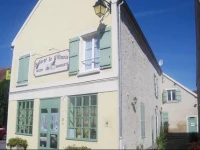 Logis Auberge De lOmois 2*