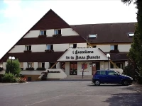 Logis Hostellerie De La Reine Blanche 3*