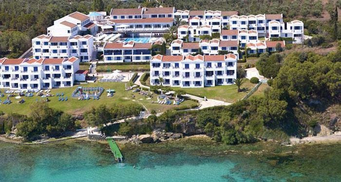 Louis Plagos Beach 4*