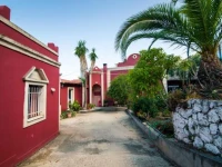 Sunrock Backpackers Hostel 