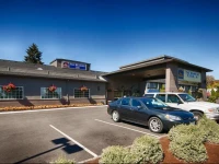 BEST WESTERN Oak Meadows Inn 2*