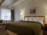 BEST WESTERN El Rancho Palacio 2*