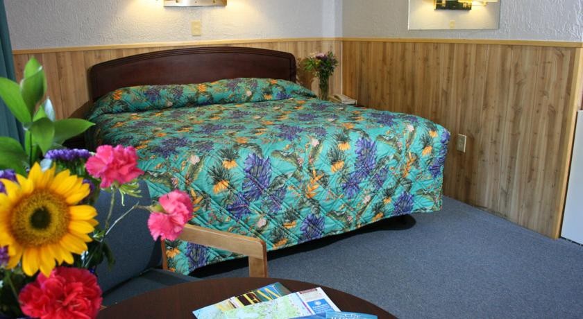 Mainstay Motor Inn 3*