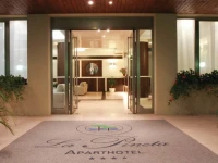 Aparthotel La Pineta 4*