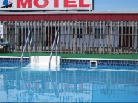 Hampton Harbor Motel 2*