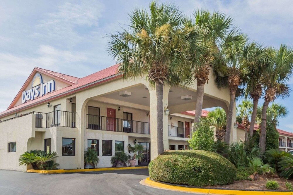 Days Inn Destin 1*