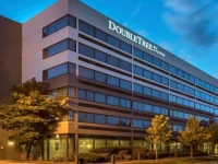 DoubleTree by Hilton Hotel Chicago - Schaumburg 3*