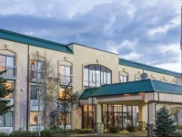 Days Inn Evanston 2*