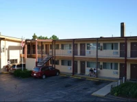 Village Inn Green Bay 3*